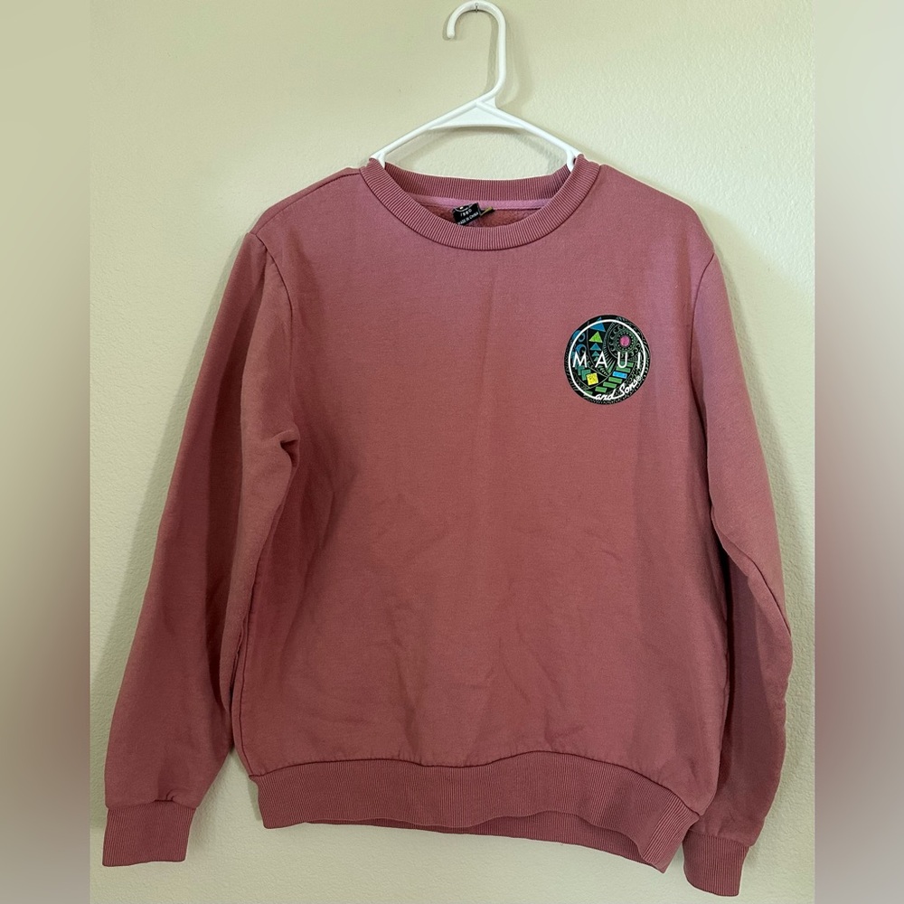 Maui and Sons crewneck sweatshirt